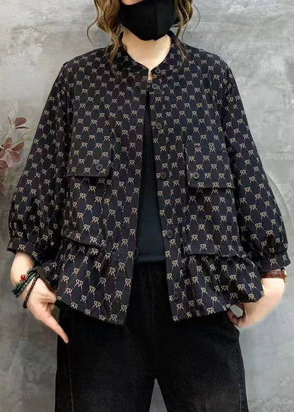 Gracefully Styled Coat for Any Occasion