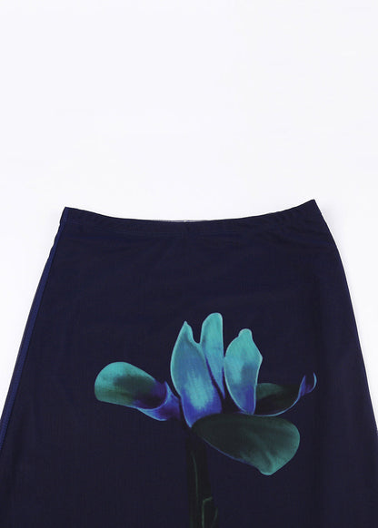 Well Tailored Garment with a Graceful Silhouette