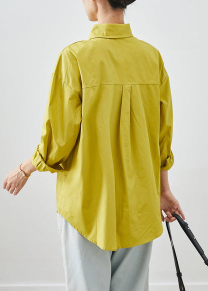 Classic Vintage Shirt with a Flattering Fit