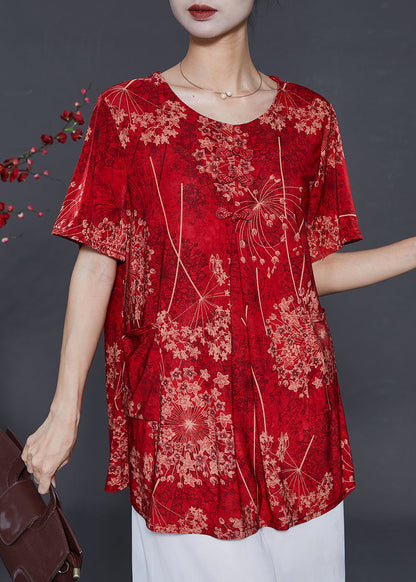 Well Tailored Blouse with a Graceful Silhouette