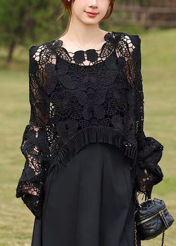Effortlessly Elegant Top with a Timeless Design