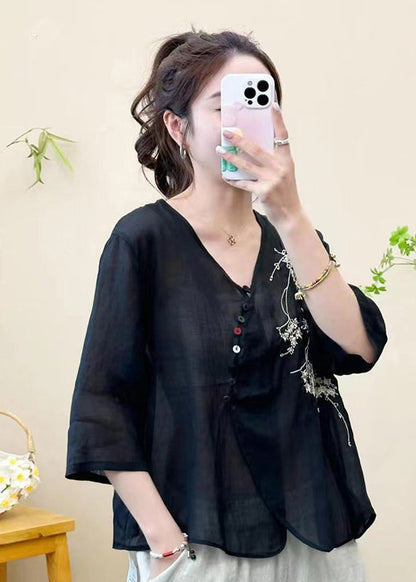 Polished Top with an Effortless Classic Look