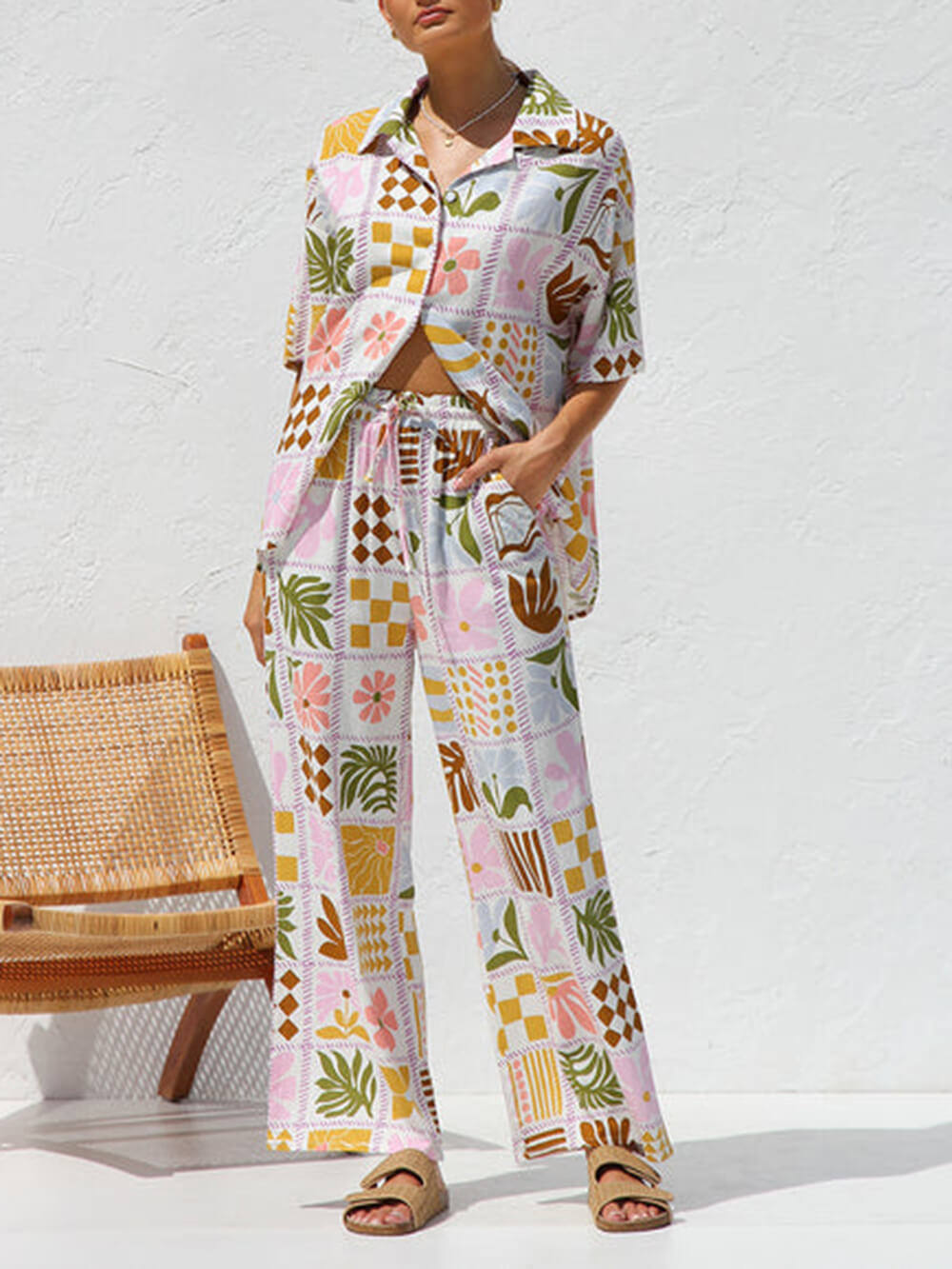 Sophisticated Pants with a Clean Classic Look