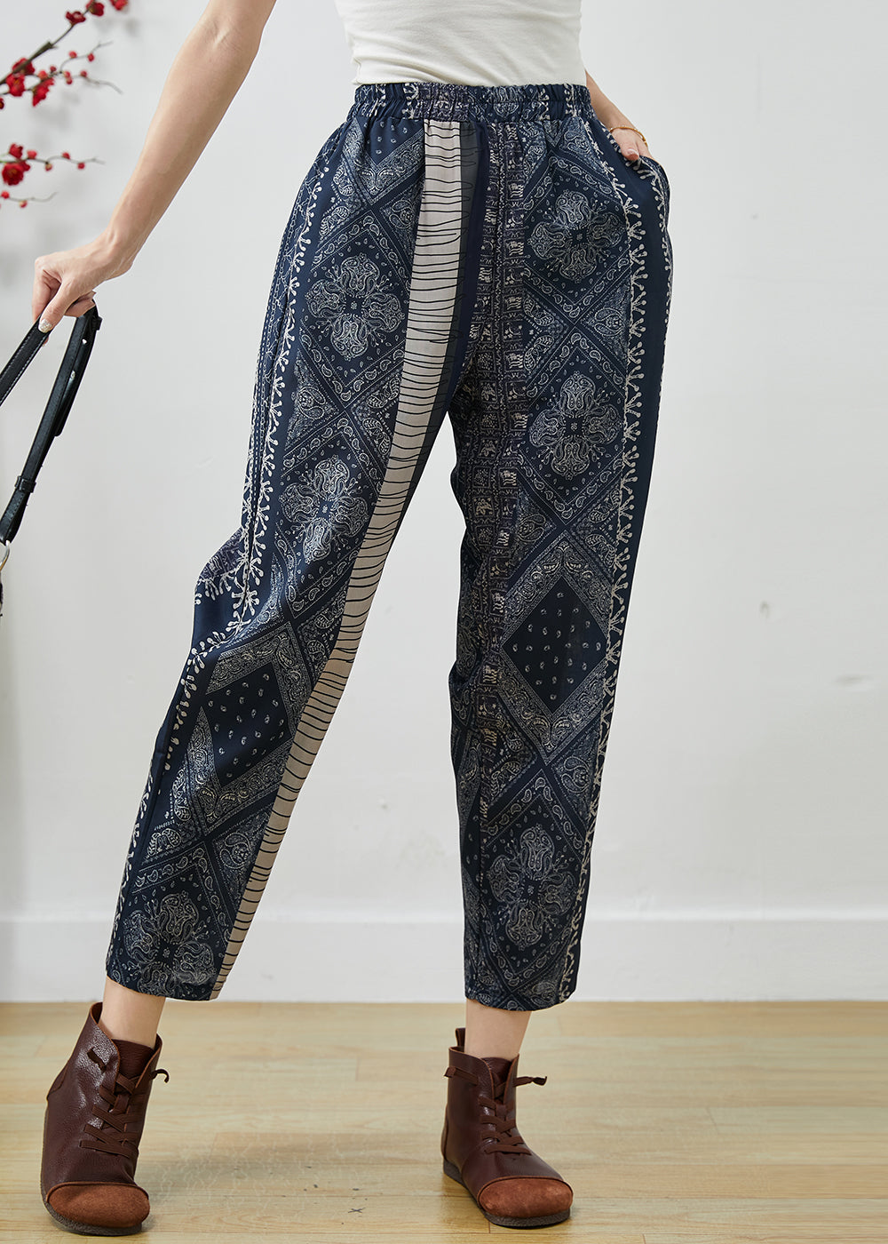 Elegantly Styled Pants for Everyday Wear