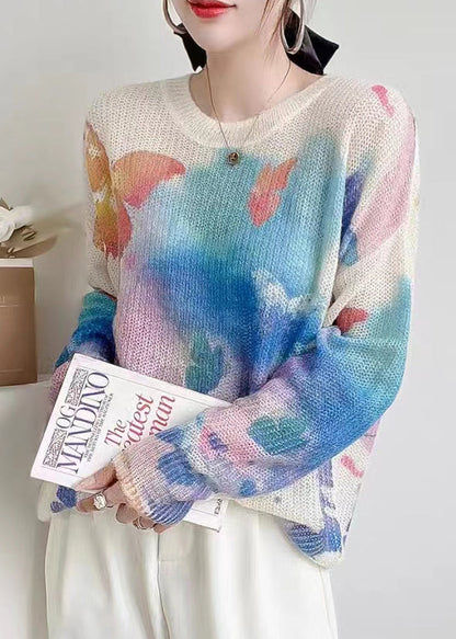 Effortlessly Elegant Top with a Timeless Design
