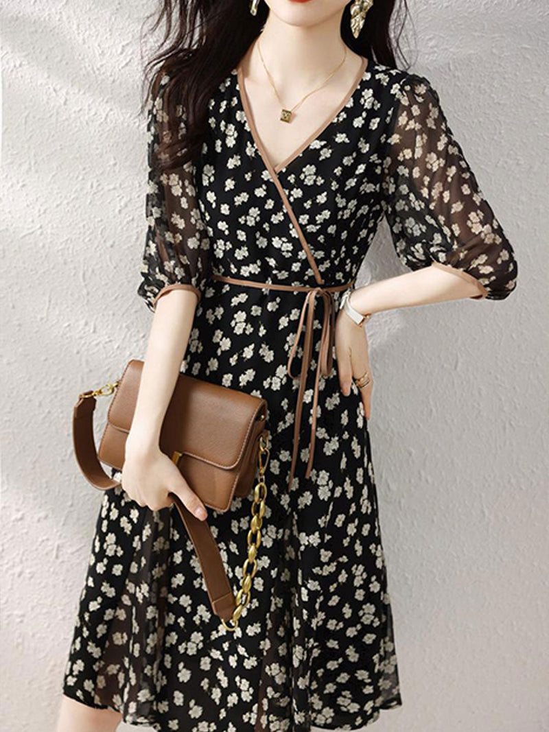 Polished Dress with an Effortless Classic Look