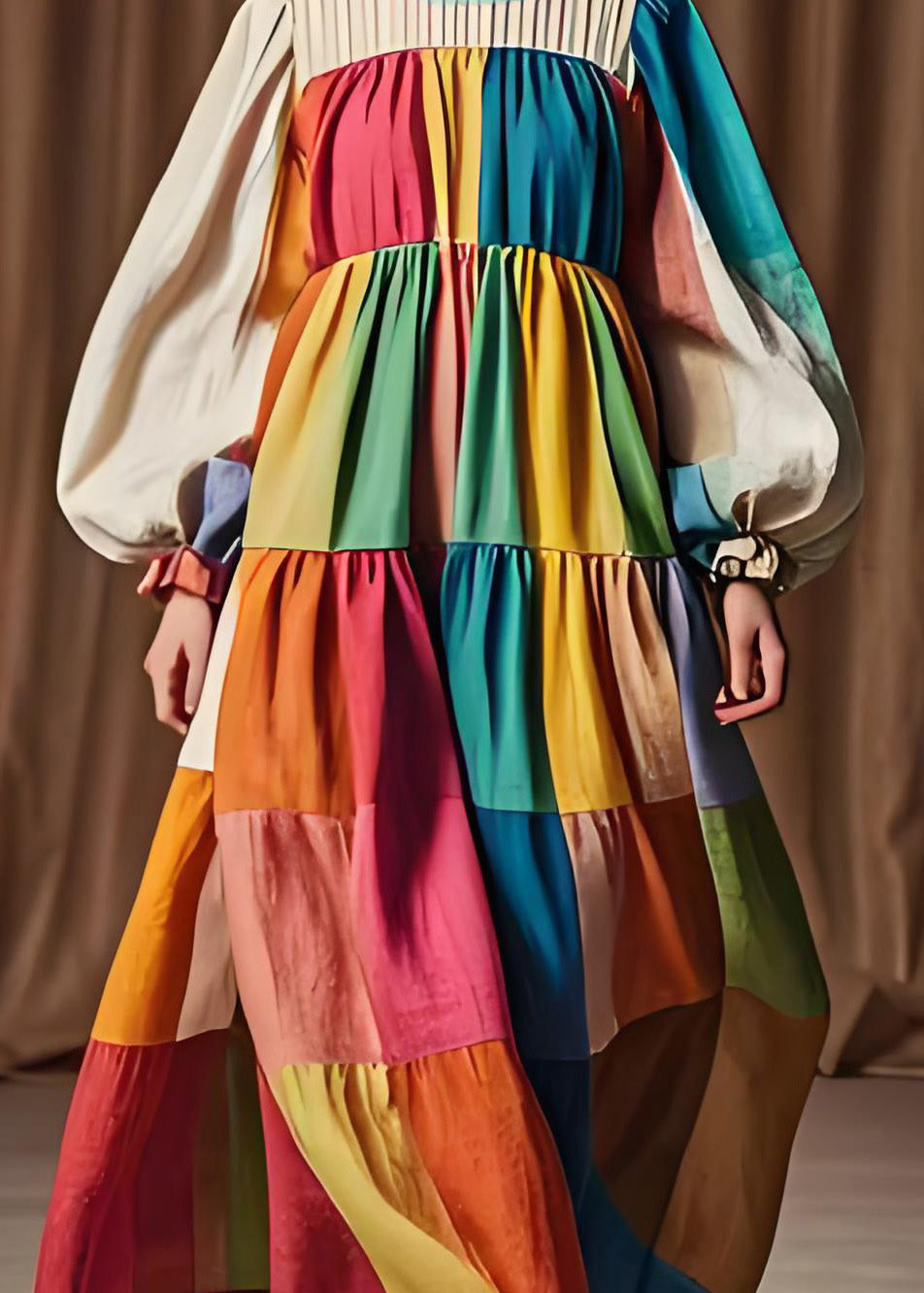 Gracefully Styled Dress for Any Occasion