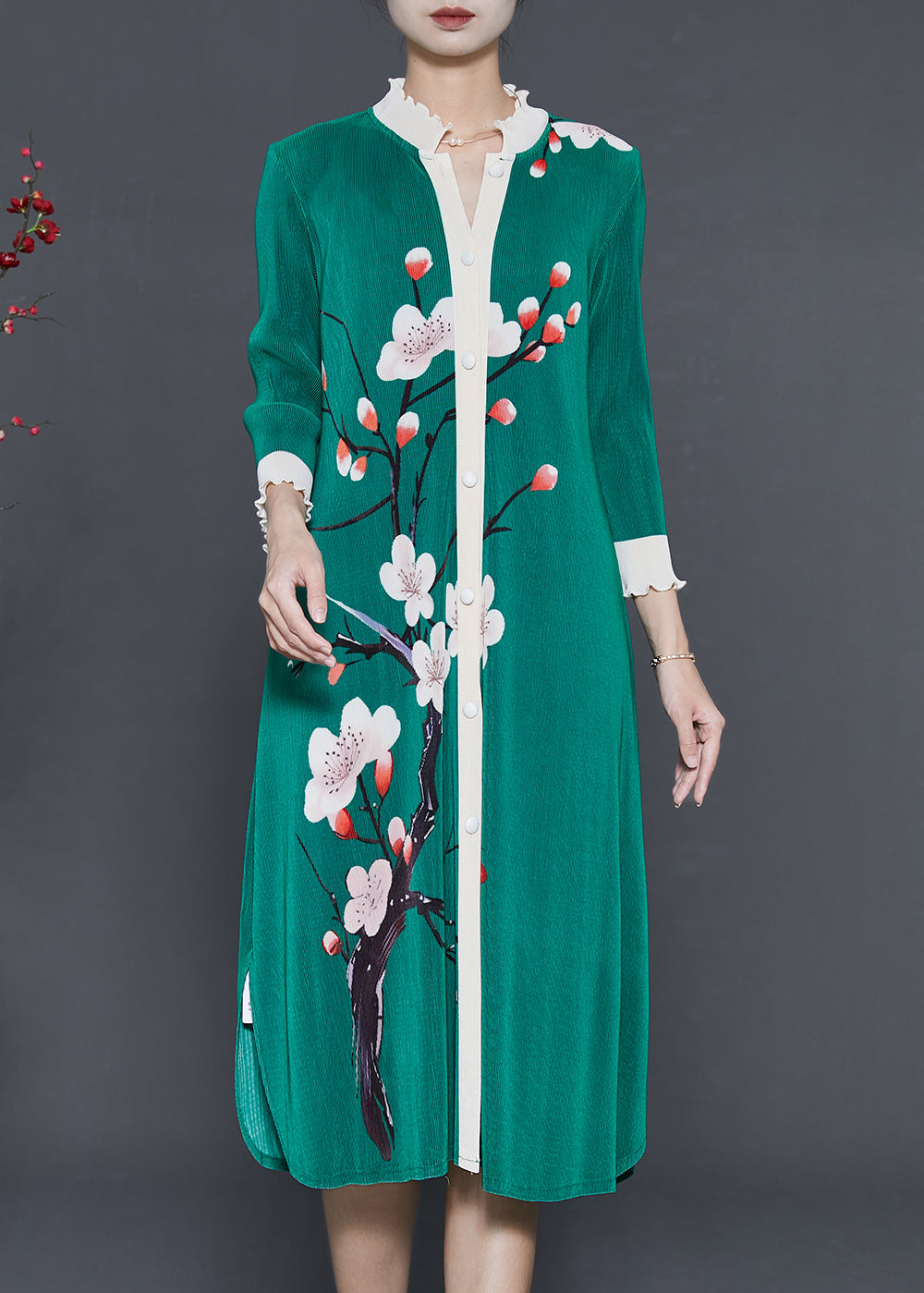 Classic Vintage & Enduringly Stylish Dress