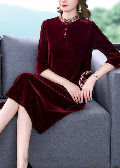 A Vintage Style Dress with Delicate Timeless Details