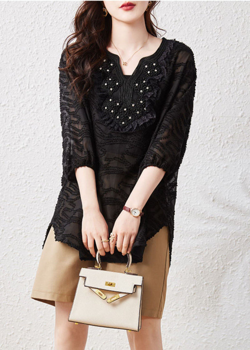Well Tailored Shirt with a Graceful Silhouette