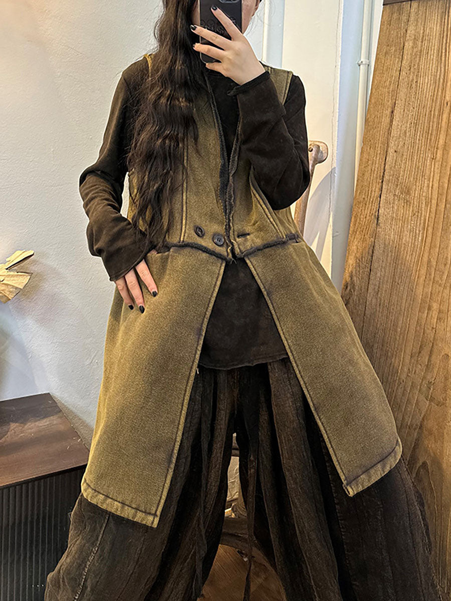 Beautifully Finished Coat in a Timeless Design
