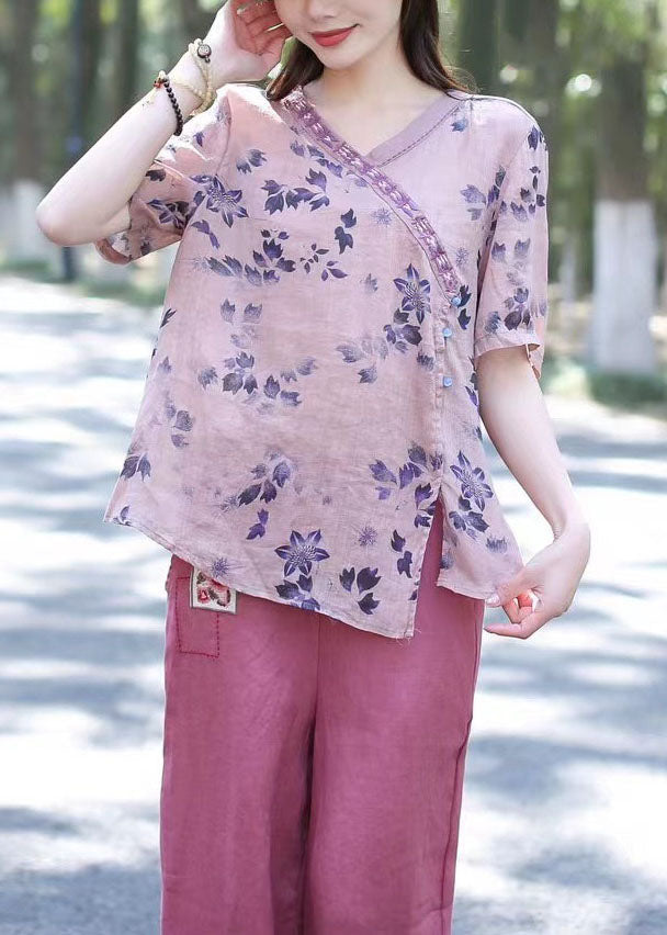 Well Tailored Top with a Graceful Silhouette