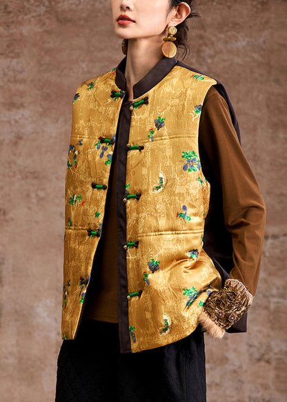 Classic Vintage Coat with a Flattering Fit