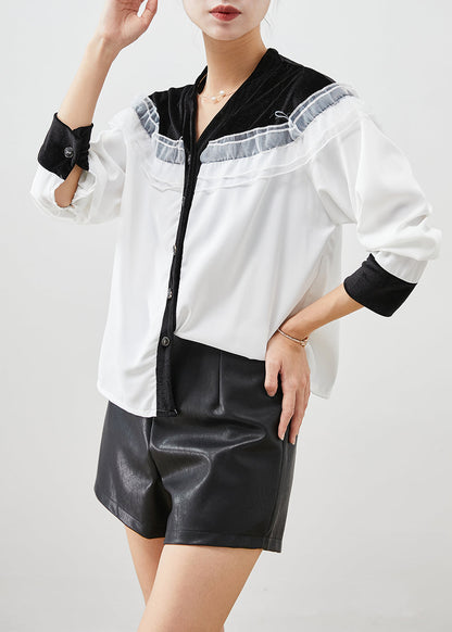 Effortlessly Elegant Shirt with a Timeless Design