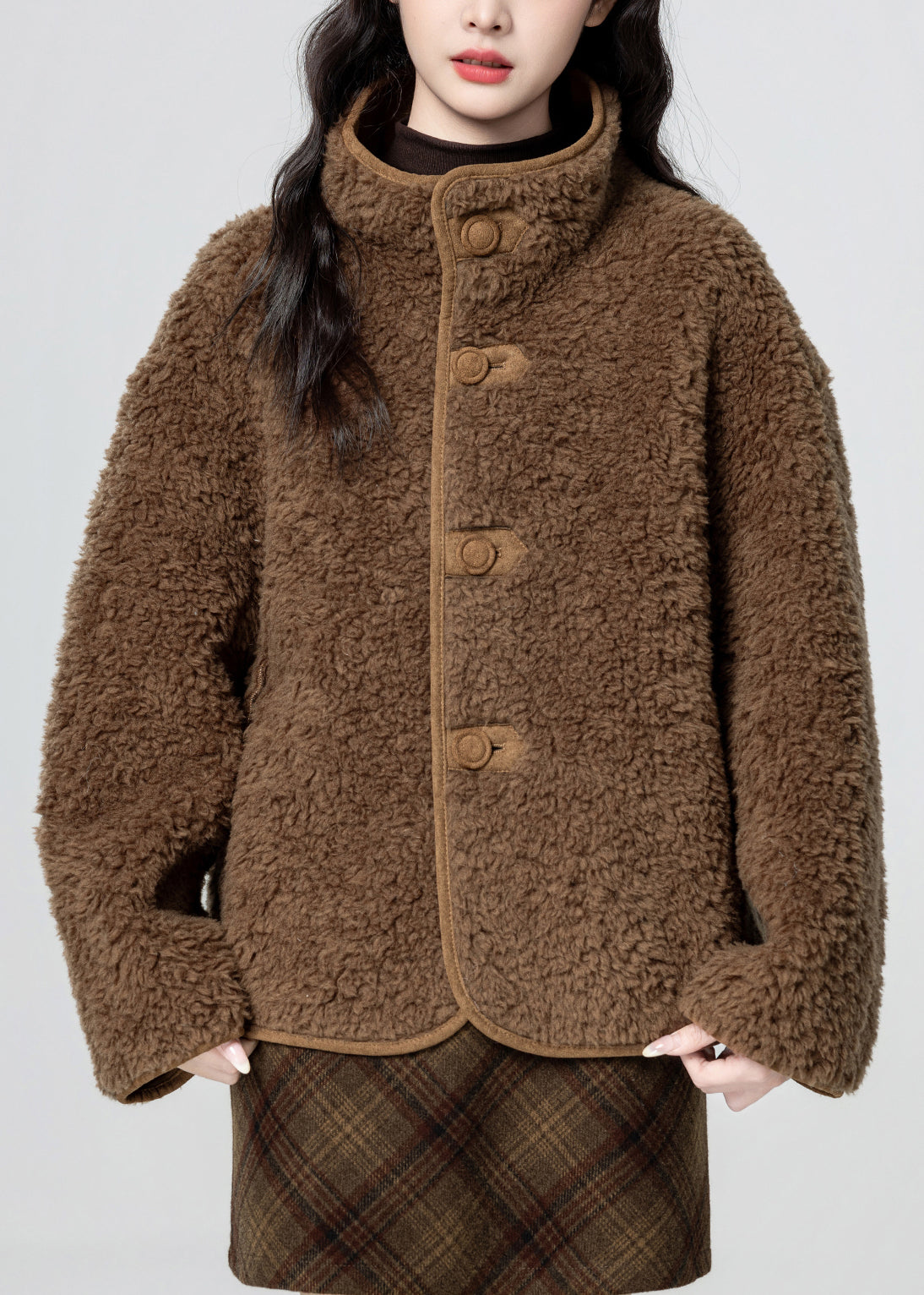 Gracefully Styled Coat for Any Occasion