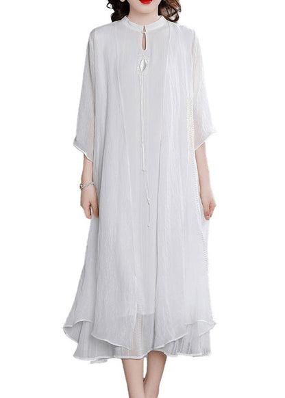 Well Tailored Dress with a Graceful Silhouette