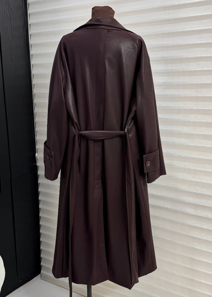 Effortlessly Elegant Coat with a Timeless Design
