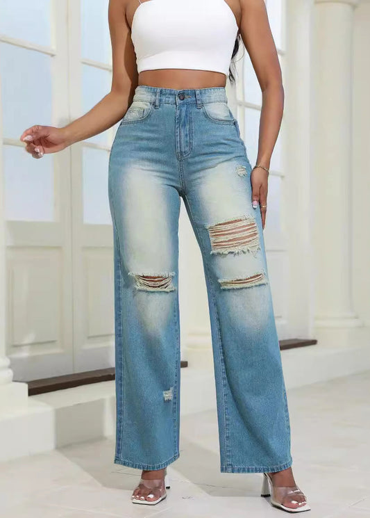 Well Tailored Pants with a Graceful Silhouette