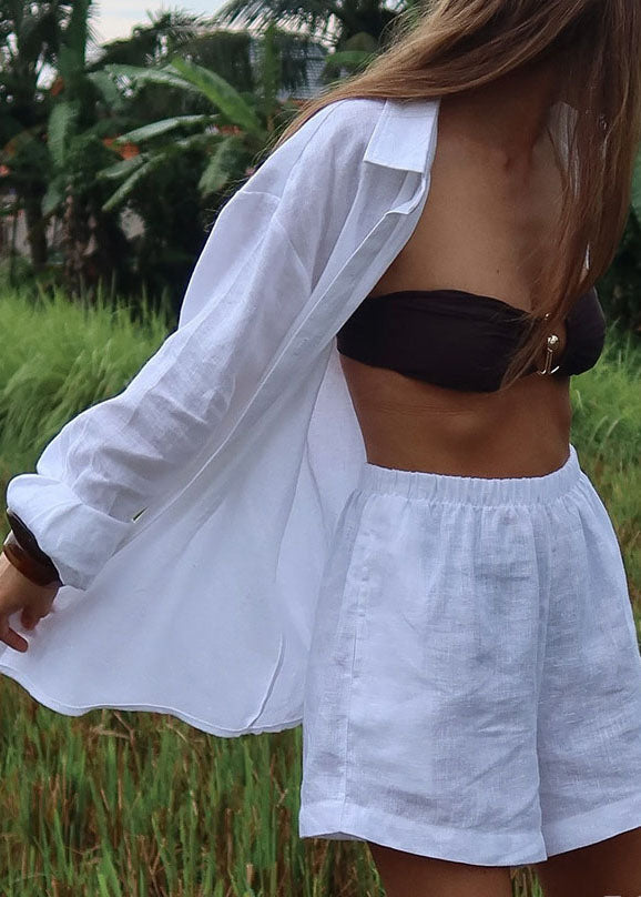 Classic Vintage Shirt with a Flattering Fit