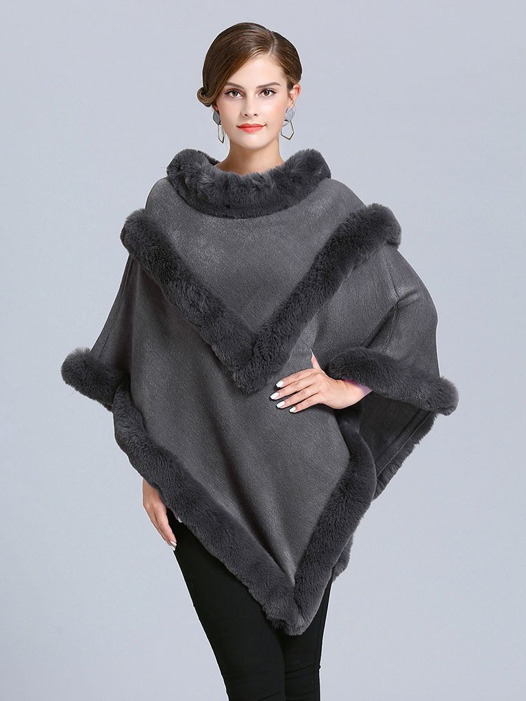 Beautifully Finished Coat in a Timeless Design