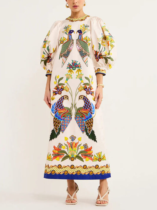 Well Tailored Dress with a Graceful Silhouette