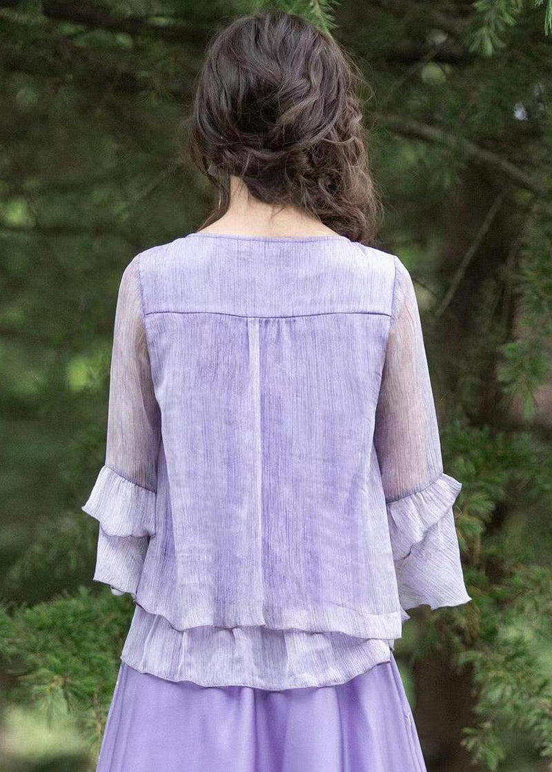 Effortlessly Elegant Blouse with a Timeless Design