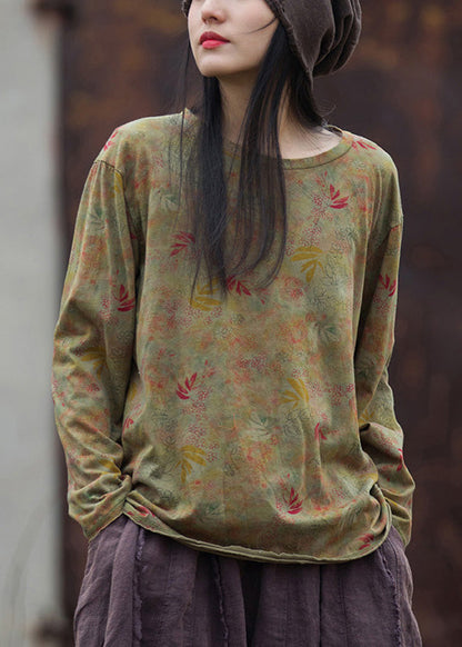 A Vintage Style Shirt with Delicate Timeless Details