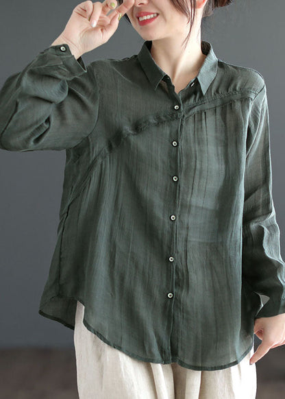 Beautifully Crafted Blouse in a Classic Style