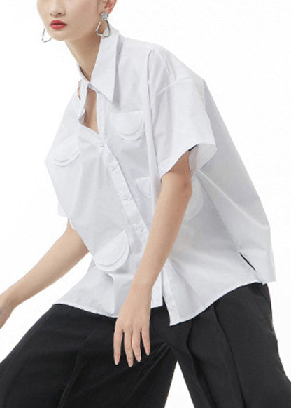 Classic Vintage Blouse with a Flattering Fit