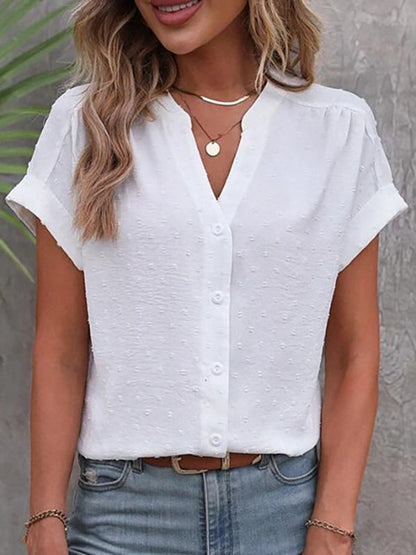 Beautifully Crafted Blouse in a Classic Style