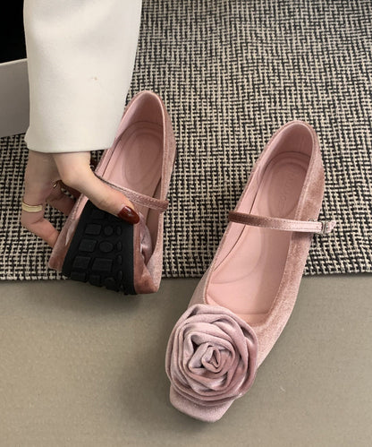 Graceful Orthopedic Shoes for Modern Look