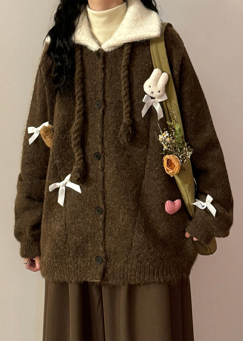 A Vintage Style Coat with Delicate Timeless Details