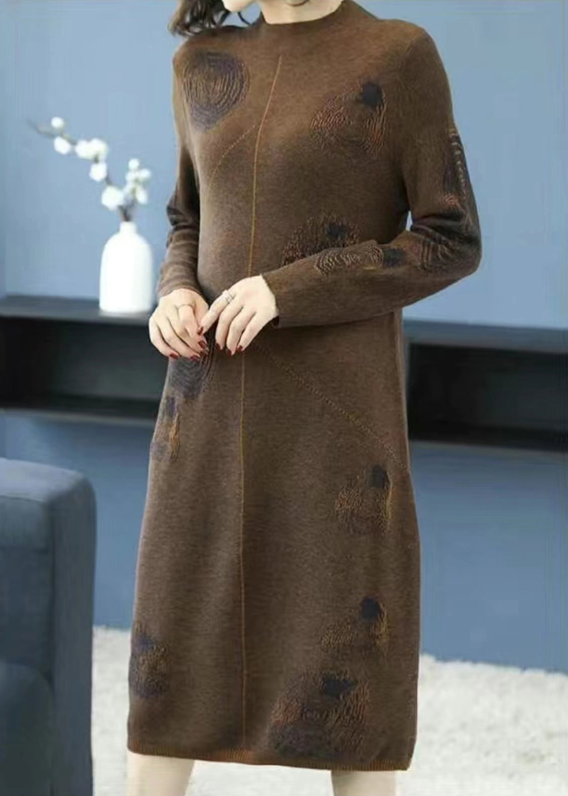 Beautifully Crafted Dress in a Classic Style