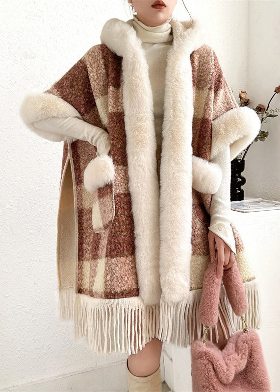 Beautifully Finished Coat in a Timeless Design