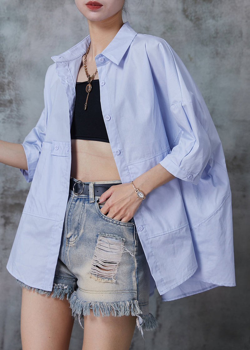 Classic Vintage Shirt with a Flattering Fit