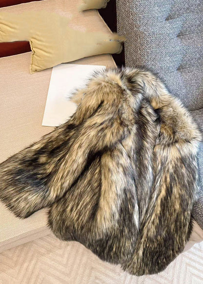 Beautifully Crafted Coat in a Classic Style