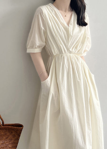 Polished Dress with an Effortless Classic Look