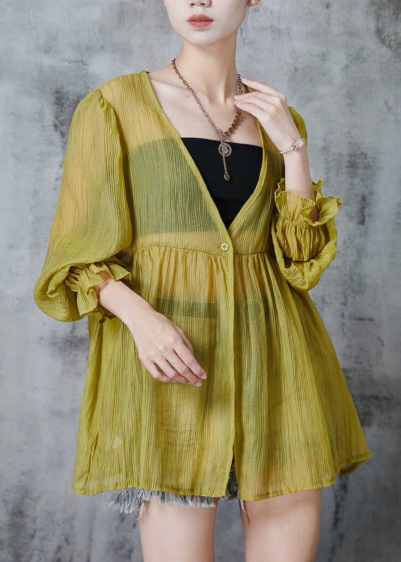 A Vintage Style Coat with Delicate Timeless Details