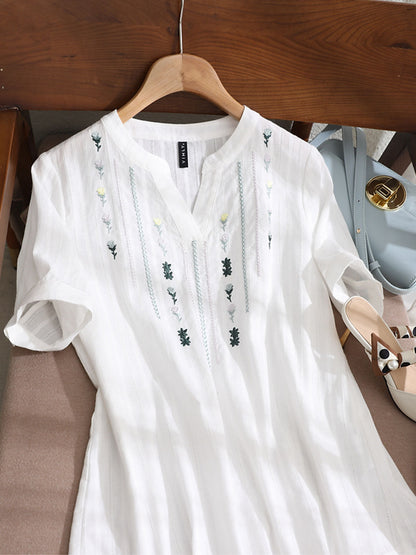 Classic Vintage Shirt with a Flattering Fit