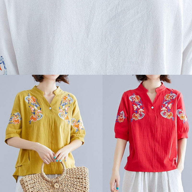 Well Tailored Blouse with a Graceful Silhouette