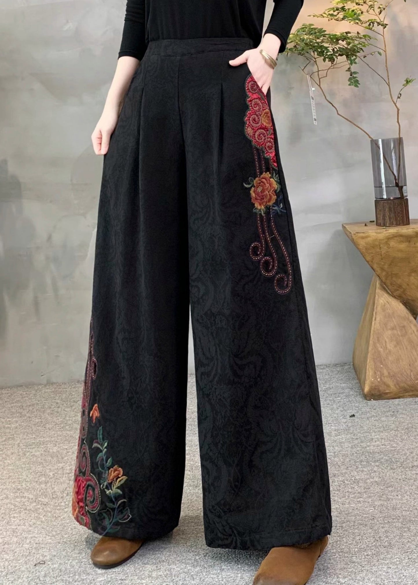 Gracefully Styled Pants for Any Occasion