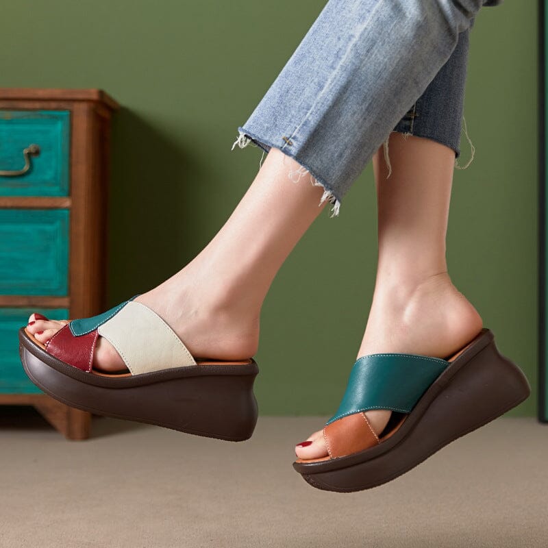 Graceful Orthopedic Sandals for Modern Look