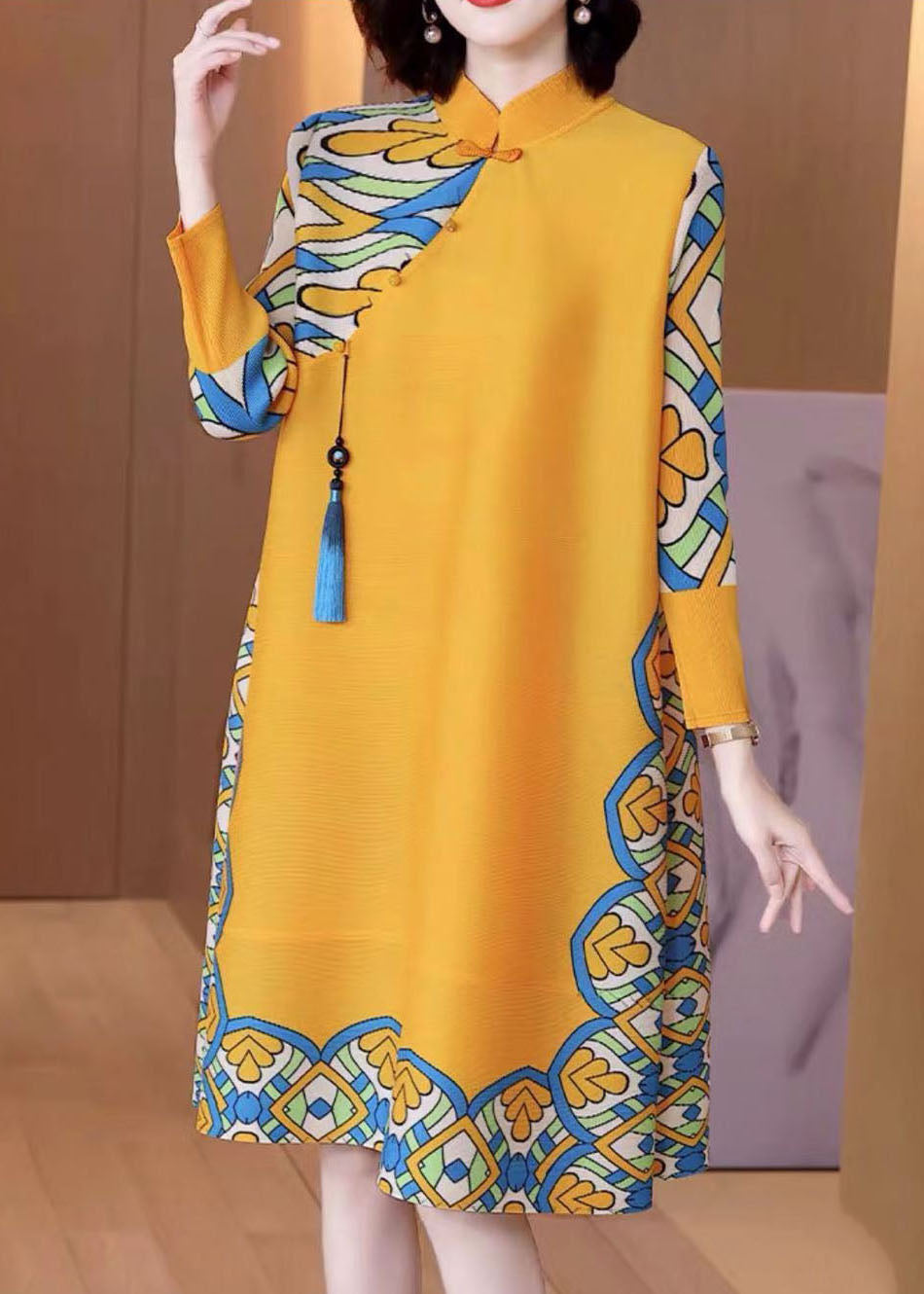 Sophisticated Dress with a Clean Classic Look