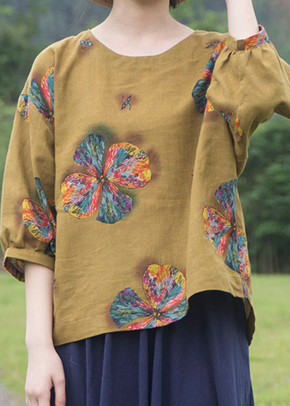 A Vintage Style Top with Delicate Timeless Details