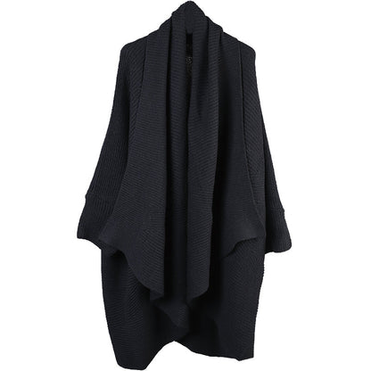 Beautifully Finished Coat in a Timeless Design