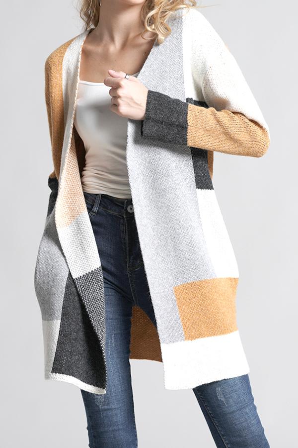Beautifully Finished Cardigan in a Timeless Design