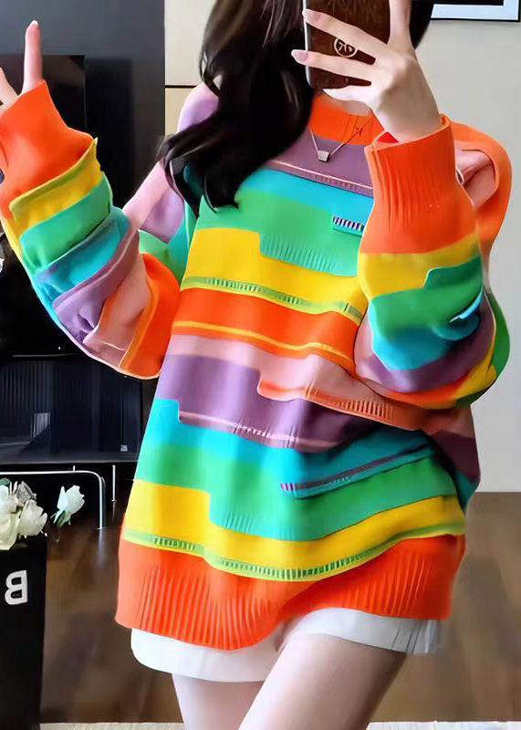 Effortlessly Elegant Sweater with a Timeless Design