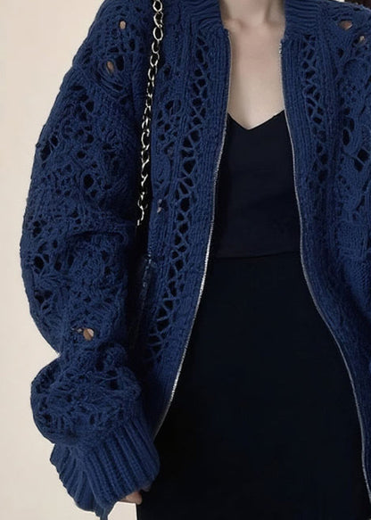Well Tailored Coat with a Graceful Silhouette