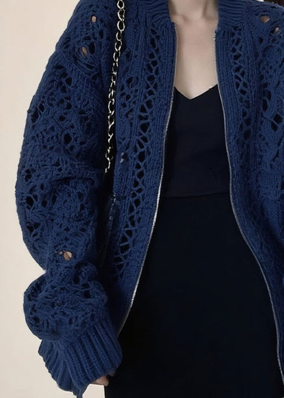 Well Tailored Coat with a Graceful Silhouette