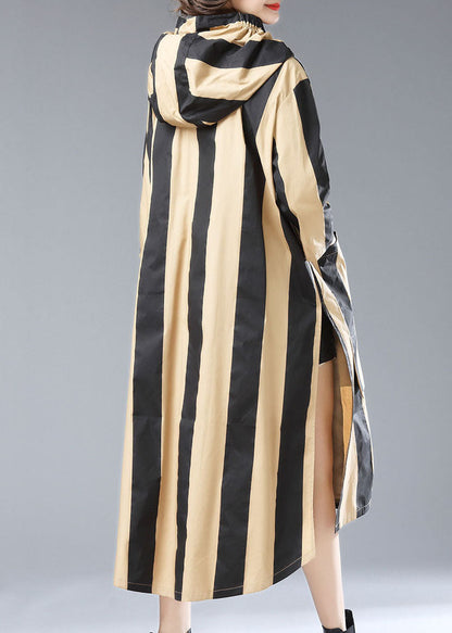 Beautifully Finished Coat in a Timeless Design